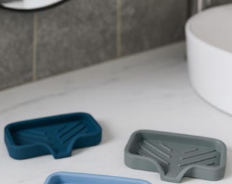 Concrete Soap Dish with Drainage: Modern Bathroom Accessory