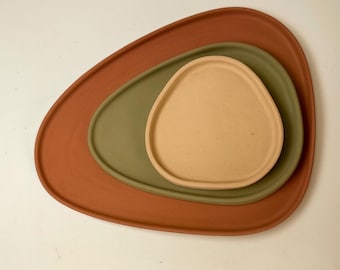 Handmade Concrete Catchall Tray: Modern Minimalist Jewelry & Keys Organizer