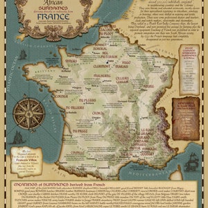 Puede incluir: Un mapa vintage de Francia con un t&iacute;tulo que dice "Apellidos sudafricanos que derivan directa o indirectamente de Francia." El mapa est&aacute; decorado con bordes ornamentados e incluye una clave que enumera los apellidos comunes y sus or&iacute;genes. El mapa est&aacute; sobre un fondo azul claro con un borde beige.