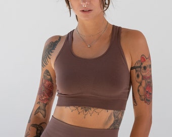 Brown Seamless Sports Top: Style and Performance Combined