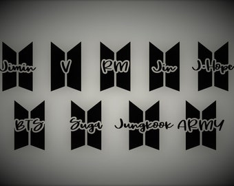 防弾少年団(BTS) - BTS ポップアップ 手書きロゴ LOGO クロスバック 新品未開封 BTS members Logo - Bts - Pin | TeePublic