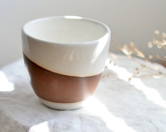 Taza de cerámica hecha a mano ~ Rust