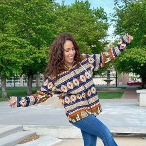Unisex Peruvian alpaca jacket, earth color LLama jacket with Peruvian design, Hiking Peruvian jacket, Handcrafted by Indigenous Hands.