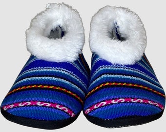 Peruvian baby shoe size 4.5, baby shoes with Andean fabric. multicolor baby shoes.