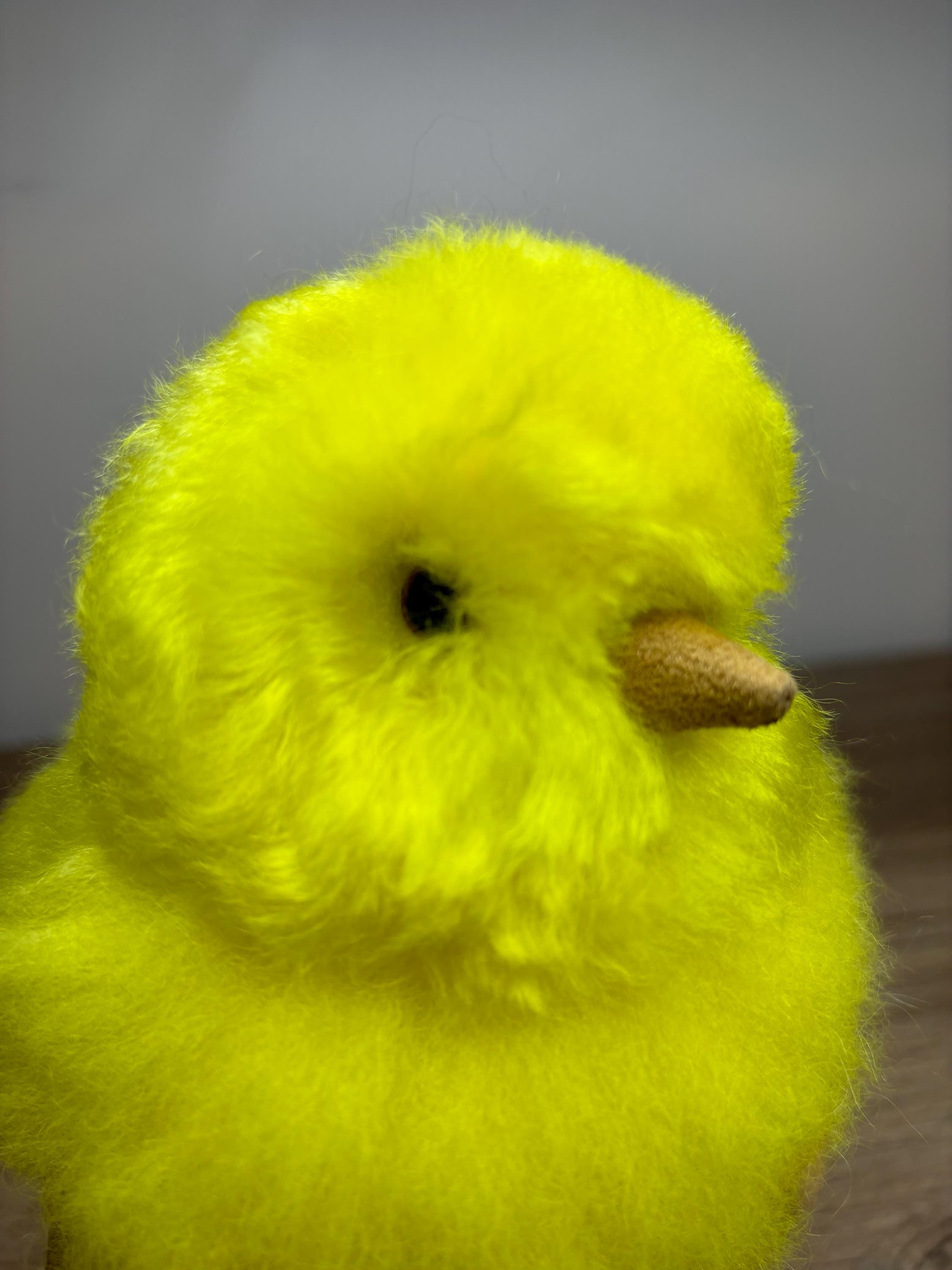 ベビーアルパカの毛皮のひよこのおもちゃ：ペルーの鳥のぬいぐるみ