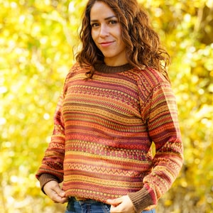 Handmade Alpaca Wool Sweater: Colorful Peruvian Design, Unisex