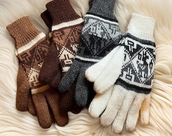 Double layer alpaca gloves for adults, winter thick gloves, men gloves, woman gloves, warm alpaca gloves with llama design, Knit Gloves