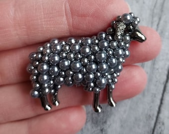 MAGNETIC BROOCH- Darling Pearlized Sheep in 3 color choices! Lamb brooch, sheep jewelry. Vintage style brooch.