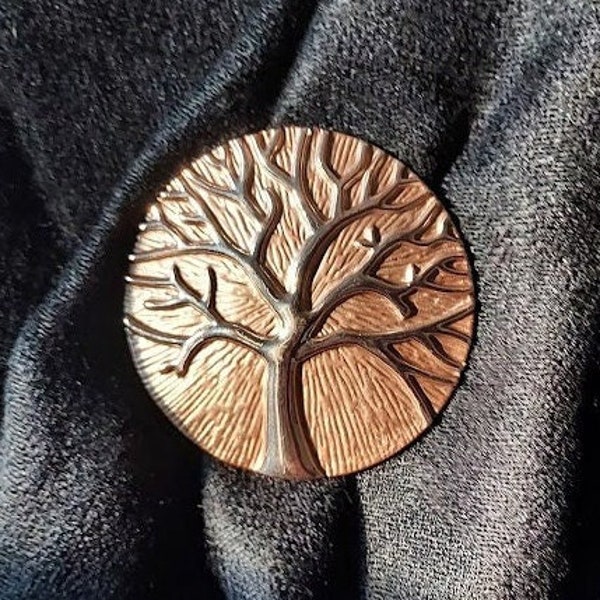 Magnetic brooch - Copper Tree.  Fall brooch. Magnetic clasp pin, tree brooch. Metal brooch.