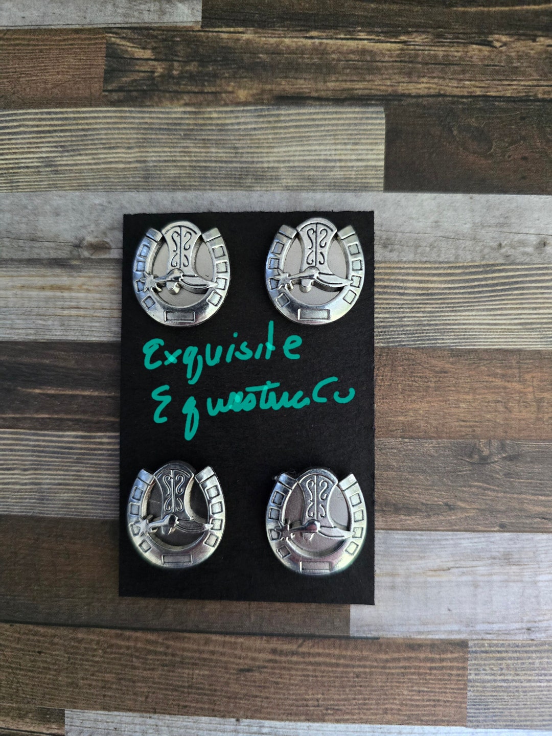 silver-horseshoe-and-boot-magnetic-number-pins-horse-show-number