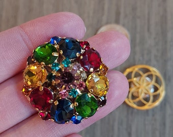 Multi-colored crystal magnetic brooch set in gold tone alloy.  Magnetic scarf pin, Vintage style brooch.