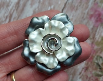 Silver, white and gray floral MAGNETIC brooch.  Metal flower brooch, modern brooch. Gray, silver brooch.