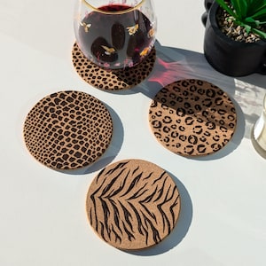 Posavasos de corcho con estampado animal / Diseños de tigre, guepardo, leopardo y jaguar / Decoración del hogar con estilo safari