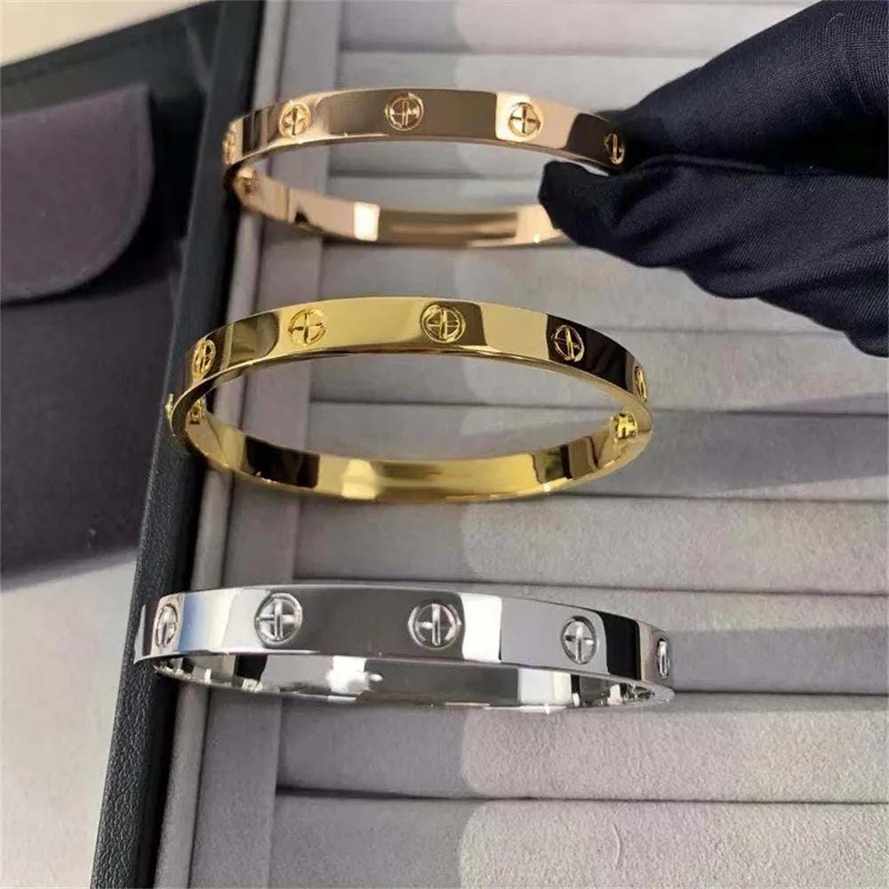 Chanel gold bracelet - Etsy 日本