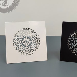 Quadratische dekorative Lüftungsplattenabdeckung, Metallgitter, quadratisches Gitter mit Magnet, dekoratives Lüftungsgitter, weißes Luftrückführungsgitter, Wanddekor