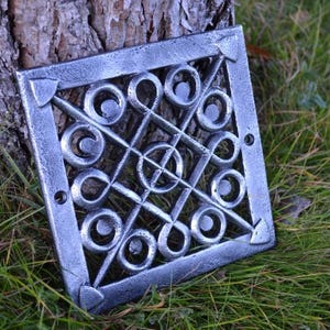 17,7 x 17,7 cm Cast Iron Grid, Cast Iron Square Vent Grille, Air Return Grilles, Ventilation Grille, Vent Plate Cover, Rustic Vent Grille