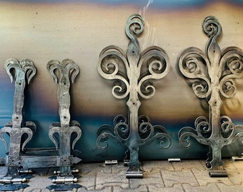 Estilo gótico Estilo flor Estilo sajón Decorativo Hierro Puerta de acero Bisagra de puerta de iglesia Frente Antiguo Estilo rústico Priorato Bisagra de puerta Bisagra forjada