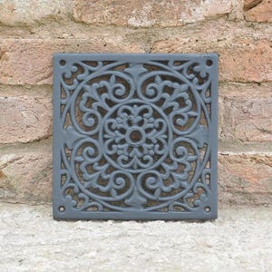 22.5 x 22.5 cm Cast Iron Grid, Cast Iron Square Vent Grille, Air Return Grilles, Ventilation Grille, Vent Plate Cover, Rustic Vent Grille