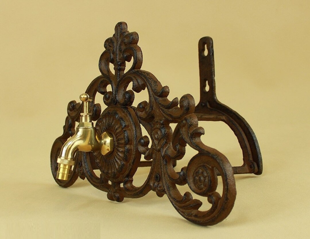 Heavy Duty Cast Iron Hose Holder, Garden & Yard Decorative Wall Mount