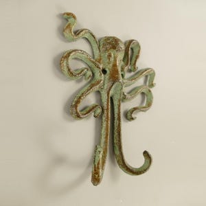 Wall Hook, Rustic Hook, Octopus Wall Hook, Cast Iron Rustic Brown, 6&#39;&#39; Rustic Hook, Home Decor, Funny Wall Hook, Bathroom Hook, Towel Hook