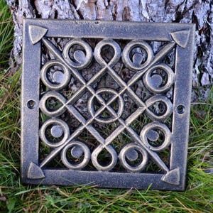 Antique Gold 7x7&#39;&#39; Cast Iron Grid, Vintage Square Vent Grille, Air Return Grilles, Ventilation Grille, Vent Plate Cover, Rustic Vent Grille