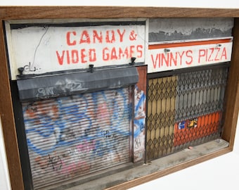 New York Miniature Diorama Pizza & Candy Shop