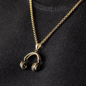 Men&#39;s 14K Yellow Gold DJ Necklace, Solid Gold Headphone Necklace, Gold Headphones Pendant with Cubic Zirconia, Gift For Music Lovers