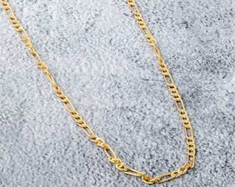 Dünne Figaro-Kette aus 14-karätigem Gold, 14-karätige Goldkette, Karabinerverschluss, 2,25 mm | 0,090 Zoll, dünne Figaro-Kette, Layering-Kettenhalskette für Männer