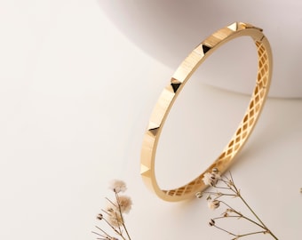 14k Solid Gold Egypt Pramid Bracelet, Square Pyramid Bangle Bracelet Gold, Rivet Pyramid Bracelet, Perfect Gift for Her, Spike Bangle