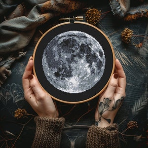 Maan kruissteekpatroon pdf - modern ruimteborduurwerk planeet volle maan heksachtig sterrenstelsel hemel wetenschap nacht - digitale download CS84