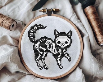 Skelett Kreuzstichmuster PDF - digitaler Download - Stickdatei Halloween Katze c.S.46