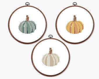 Pumpkin cross stitch pattern PDF - thanksgiving pattern cozy easy small cute for beginners autumn diy fall decor - digital download CS96