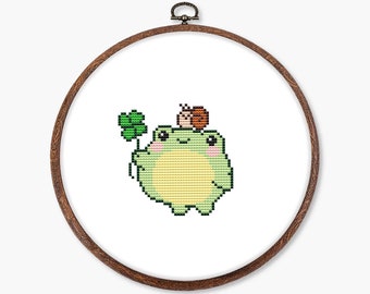 Frog gifts cross stitch pattern PDF - funny easy quick cute small tiny kawaii clover snail - digital download CS182