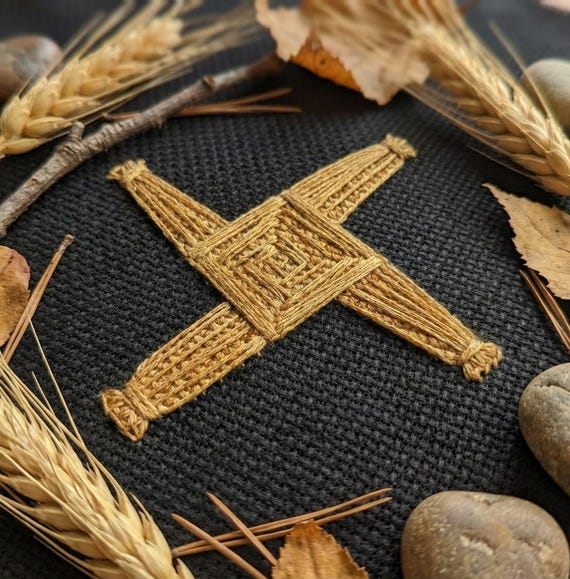 Brigid's Cross Pattern - Imbolc Witchy Embroidery Design - digital download CS45
