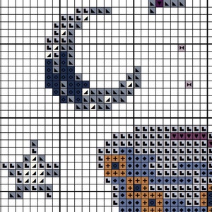 Puede incluir: Patr&oacute;n de punto de cruz con una luna creciente, estrellas y un cuerpo celeste. El dise&ntilde;o utiliza tonos de azul, gris y marr&oacute;n sobre un fondo blanco. El patr&oacute;n se muestra en una cuadr&iacute;cula.