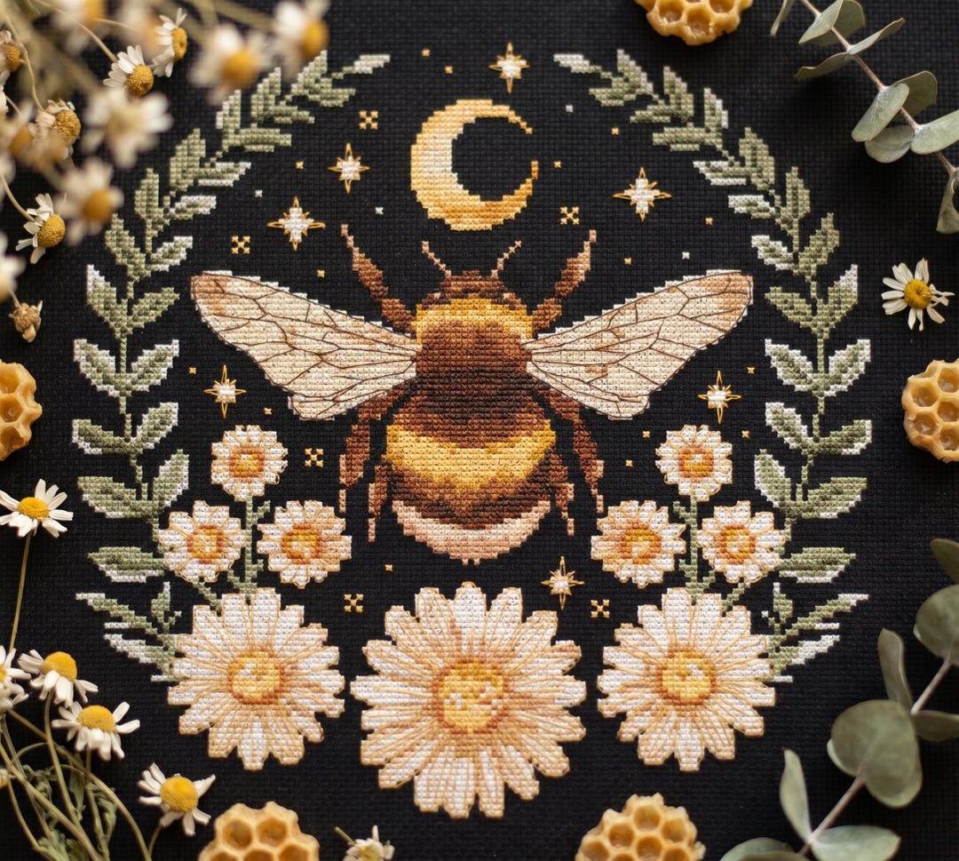 Bee Cross Stitch Pattern PDF - Digital Download - Insect Honey Bee ...