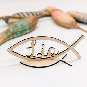 Tischdekoration Fische | personalisierte Deko zum Aufstellen aus Holz zur Taufe, Kommunion, Konfirmation, Firmung