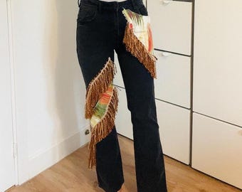 Handgjorda bohemiska patchwork-denimbyxor: Återvunna fransade jeans