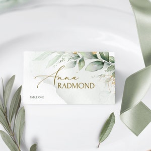 Saliegroen kaartsjabloon bruiloft, afdrukbaar eucalyptus naamkaartje, AVERY Card Greenery afdrukbare stoelkaartjes, gevouwen kaart GRACE | LE220