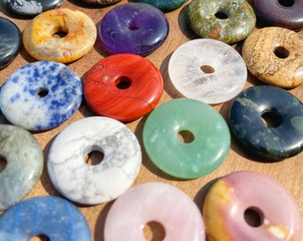 Pendentif donut en cristal, collier donut en cristal, pendentif pierres précieuses, collier en cristal, quartz rose, améthyste, aventurine