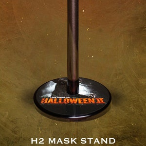 Halloween Mask Stand - RZH2