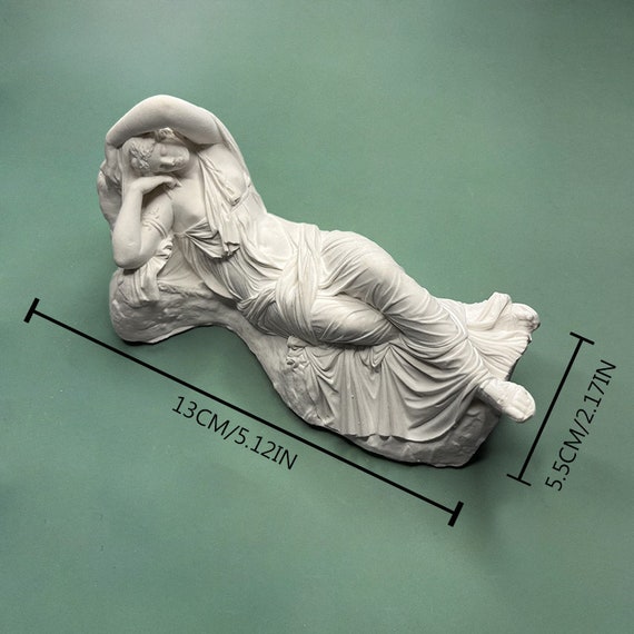 眠れるアリアドネの石膏彫刻：ギリシャ神話の室内装飾 - Etsy 日本