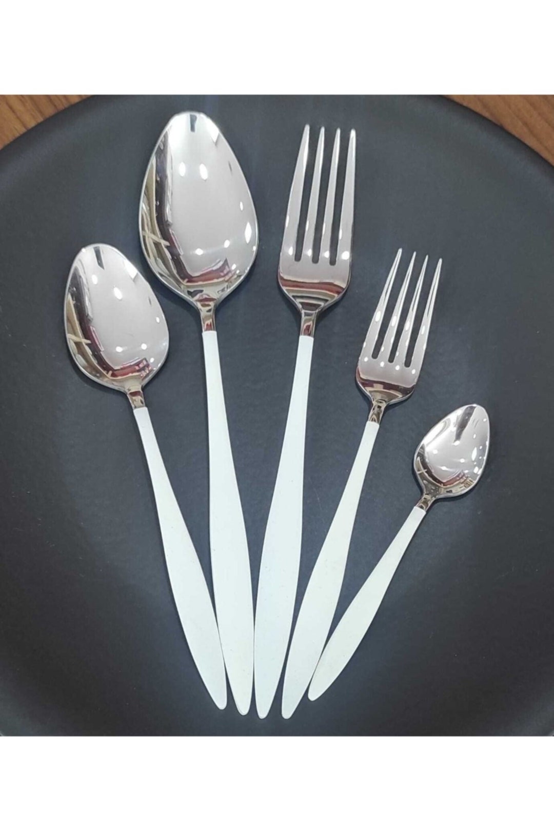 30 Pieces White Cutlery Set, Stainless Steel Cutlery Set, White 30