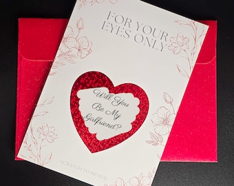 Serez-vous ma petite amie ? | Carte de demande de mariage à gratter romantique pour révéler avec enveloppe | Beau design coeur rouge