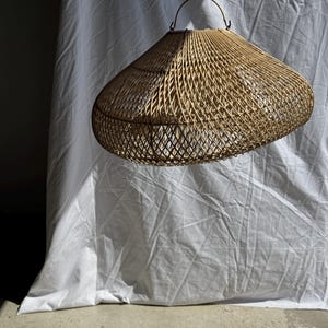 Hanging lamp or rattan lampshade in the shape of a cloud or flattened bubble D60 H35