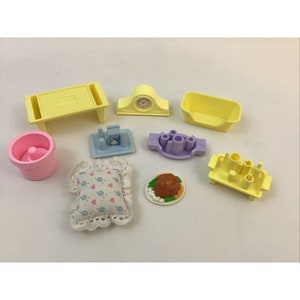 Playskool Dollhouse Replacement Pieces Pillow Trays Clock Dog Bed Planter 9pcs