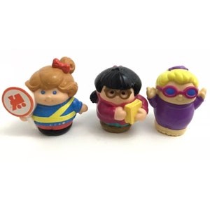 Little Tikes Figures Girls Train Crossing Bookloving Betty Sabrina Lot Of 3