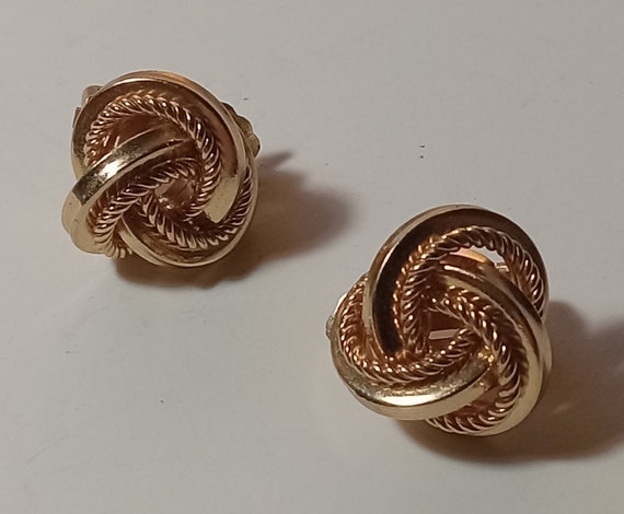 Henkel & Grosse 1968  Knot Clip-On Earrings Gold … - image 1