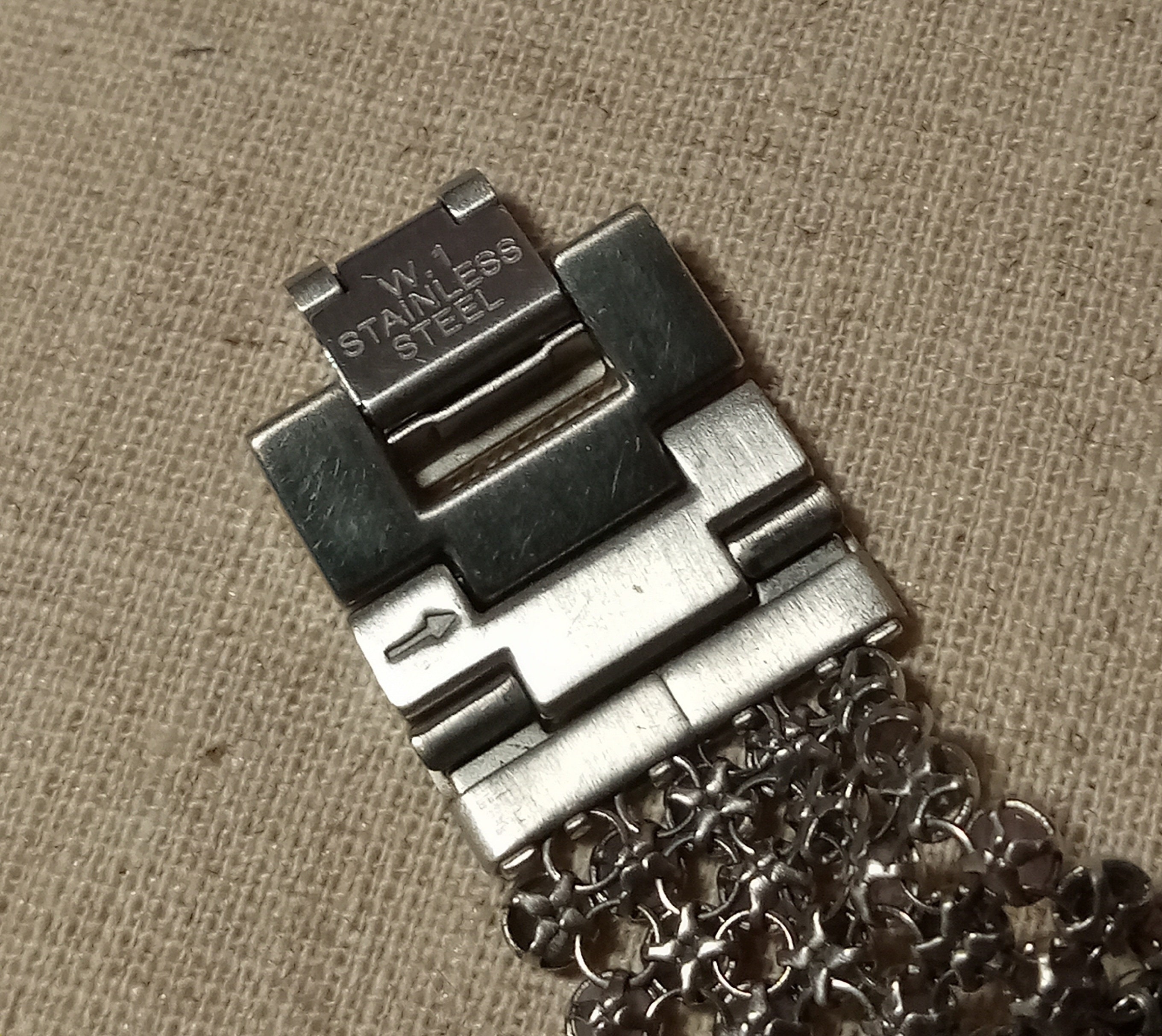 Vintage 1999 Swatch Womens Watch- Paved in Silver Mother of Pearl 1999 Watch Swatch - Etsy main image 4