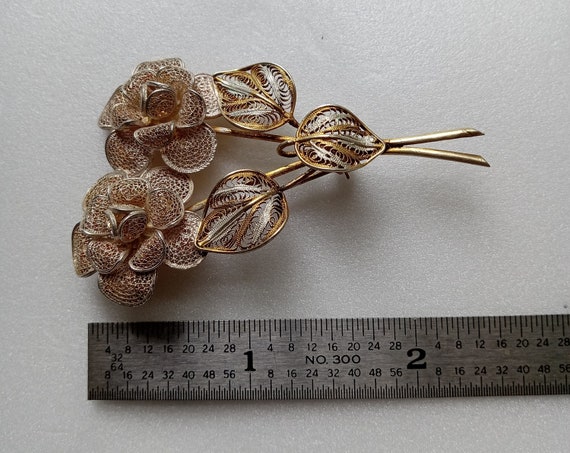 Vintage Gilded Spun Silver Cannetille Floral Broo… - image 4